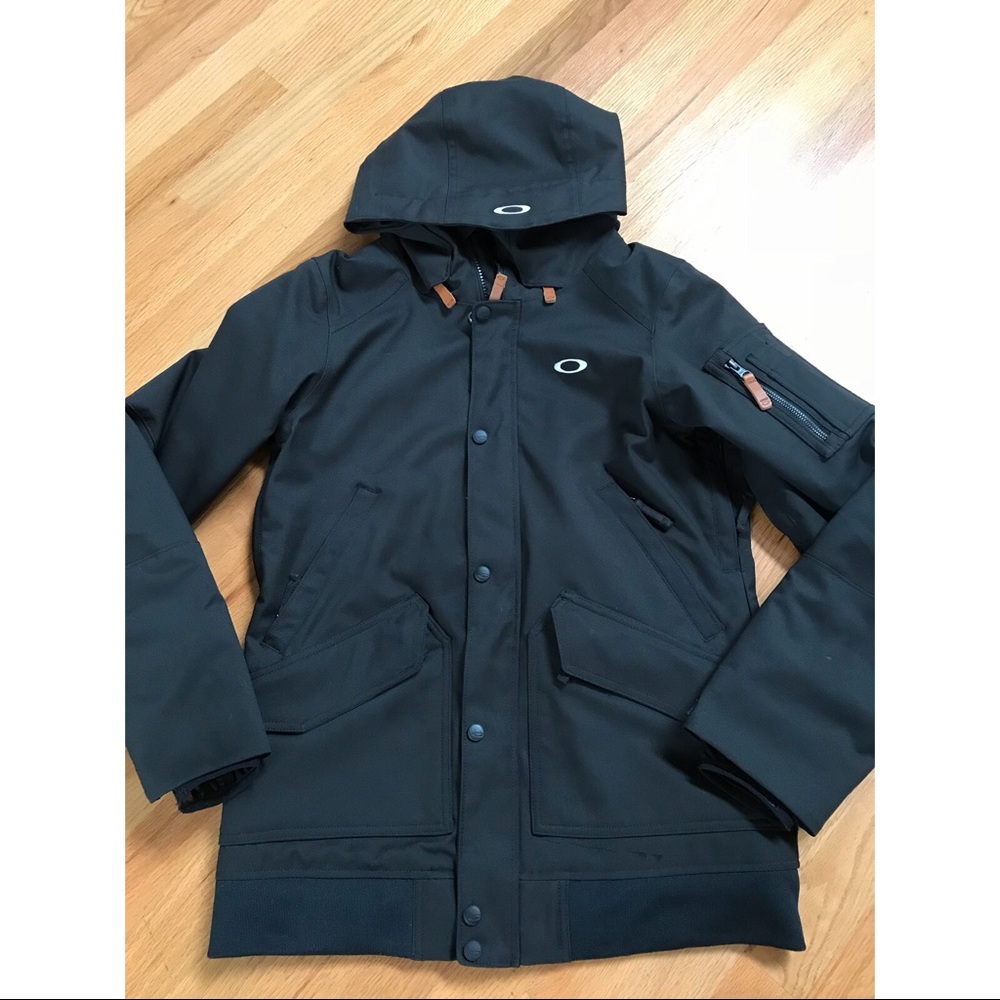 Oakley Women’s Size Small Ski Jacket Like New